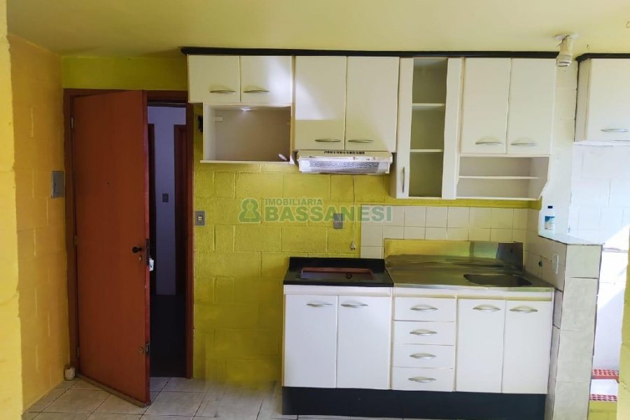 Apartamento com 38m², 2 dormitórios, 1 vaga, no bairro Nossa Senhora do Rosário em Caxias do Sul para Comprar