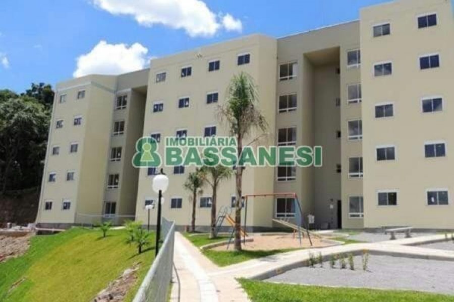 Apartamento com 60m², 2 dormitórios, 1 vaga, no bairro Nossa Senhora das Graças em Caxias do Sul para Alugar