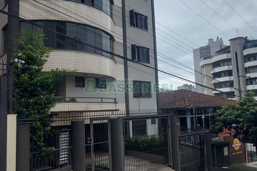 Apto Mobiliado com 250m², 3 dormitórios, 2 vagas, no bairro Panazzolo em Caxias do Sul para Alugar