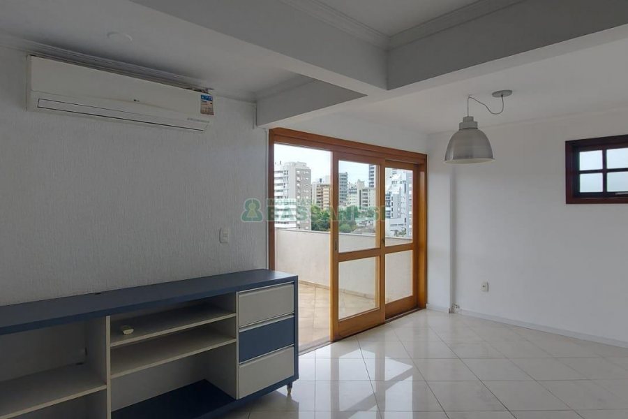 Apto Mobiliado com 250m², 3 dormitórios, 2 vagas, no bairro Panazzolo em Caxias do Sul para Alugar