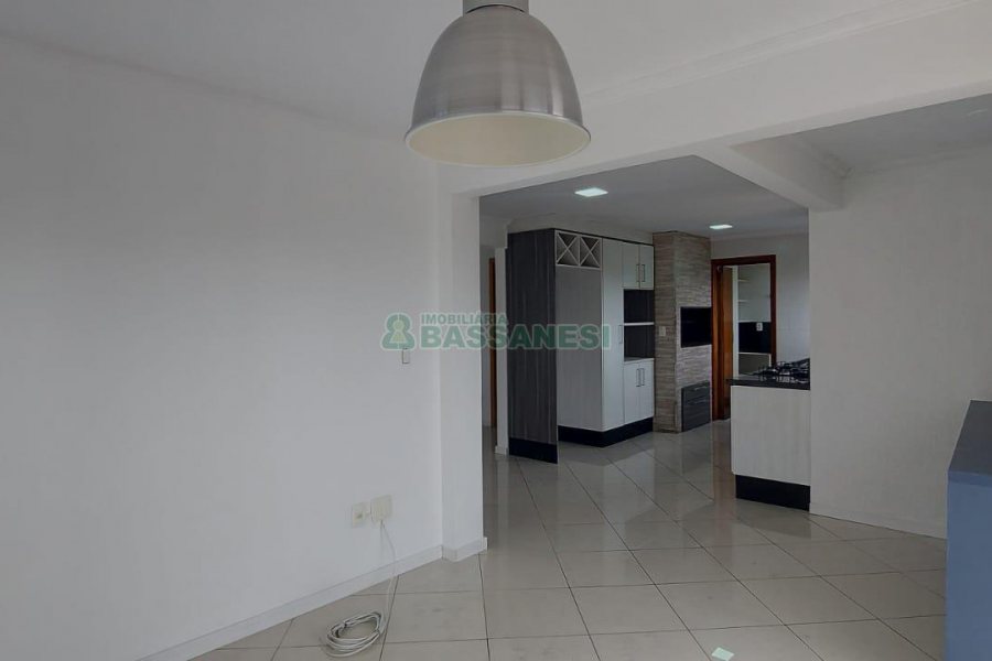 Apto Mobiliado com 250m², 3 dormitórios, 2 vagas, no bairro Panazzolo em Caxias do Sul para Alugar