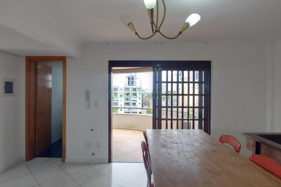 Apto Mobiliado com 250m², 3 dormitórios, 2 vagas, no bairro Panazzolo em Caxias do Sul para Alugar