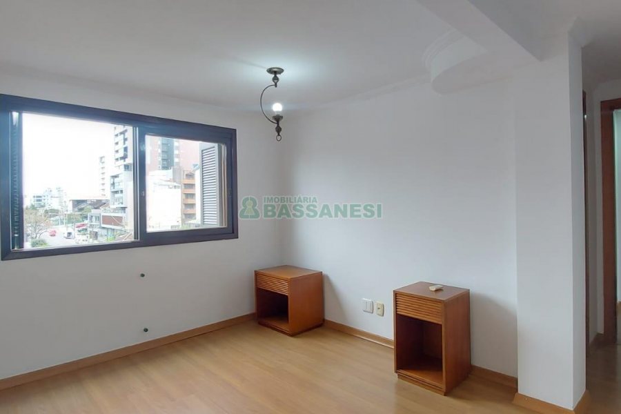 Apto Mobiliado com 250m², 3 dormitórios, 2 vagas, no bairro Panazzolo em Caxias do Sul para Alugar