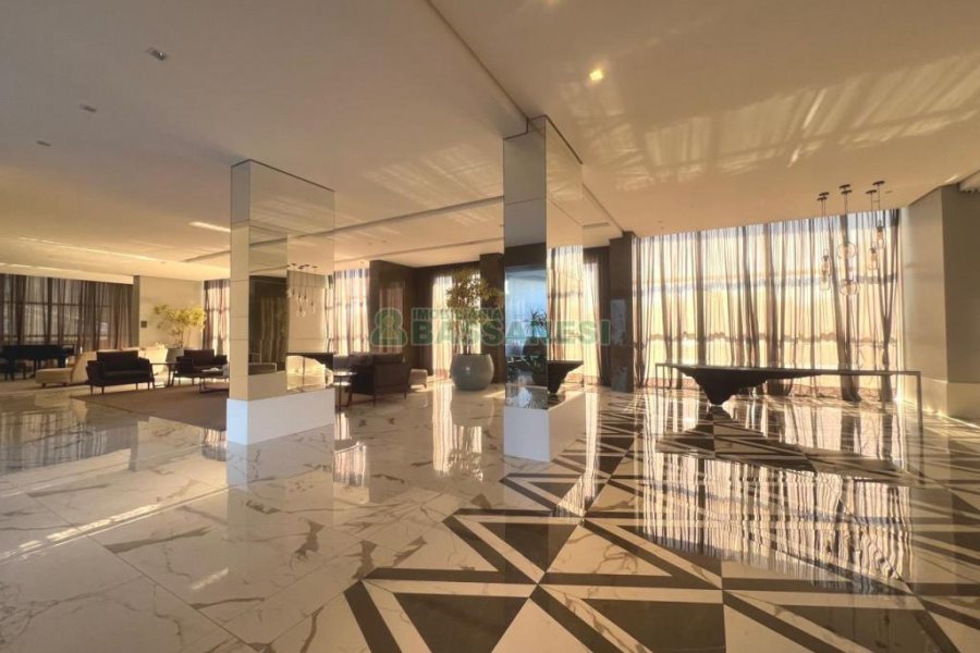 Apto Mobiliado com 178m², 3 dormitórios, 3 vagas, no bairro Centro em Caxias do Sul para Alugar