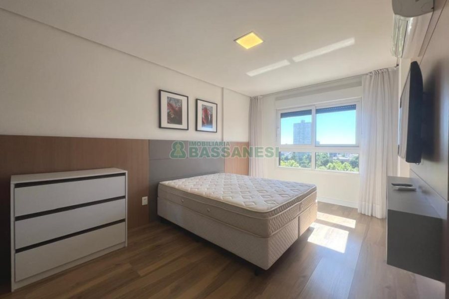 Apto Mobiliado com 178m², 3 dormitórios, 3 vagas, no bairro Centro em Caxias do Sul para Alugar