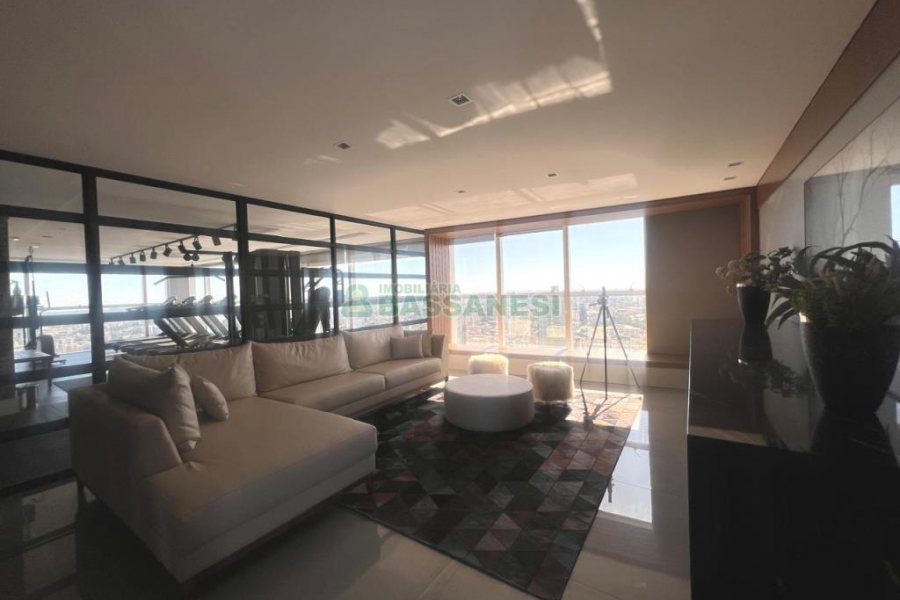 Apto Mobiliado com 178m², 3 dormitórios, 3 vagas, no bairro Centro em Caxias do Sul para Alugar