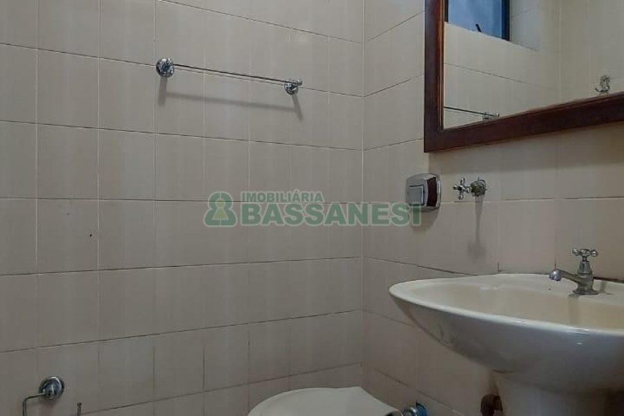 Sala com 70m², no bairro São Pelegrino em Caxias do Sul para Alugar
