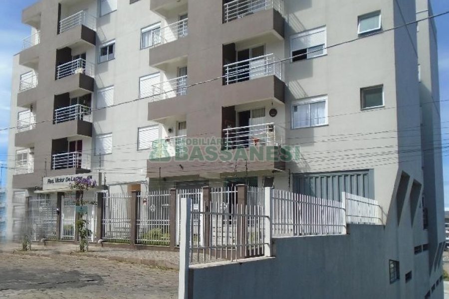 Apartamento com 50m², 2 dormitórios, 1 vaga, no bairro De Lazzer em Caxias do Sul para Comprar