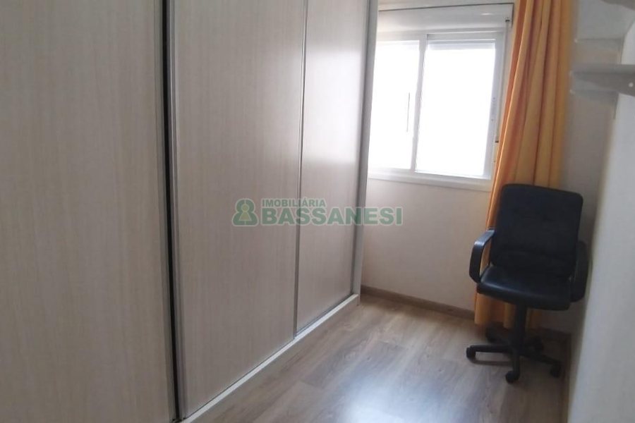 Apartamento com 50m², 2 dormitórios, 1 vaga, no bairro De Lazzer em Caxias do Sul para Comprar