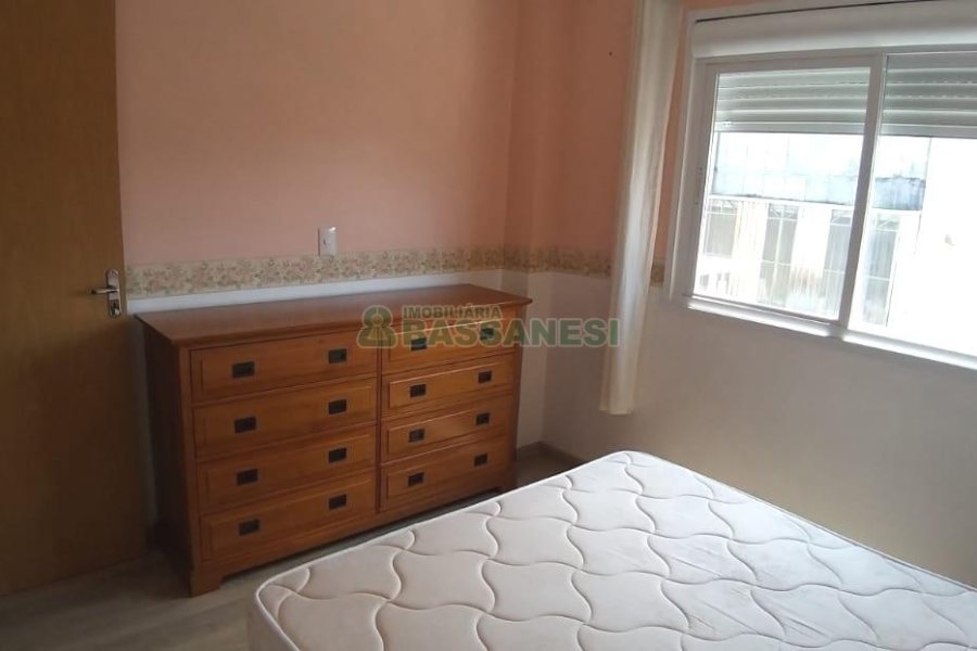 Apartamento com 50m², 2 dormitórios, 1 vaga, no bairro De Lazzer em Caxias do Sul para Comprar