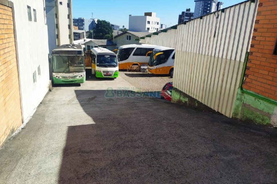 Terreno com 2000m², no bairro Sagrada Família em Caxias do Sul para Alugar