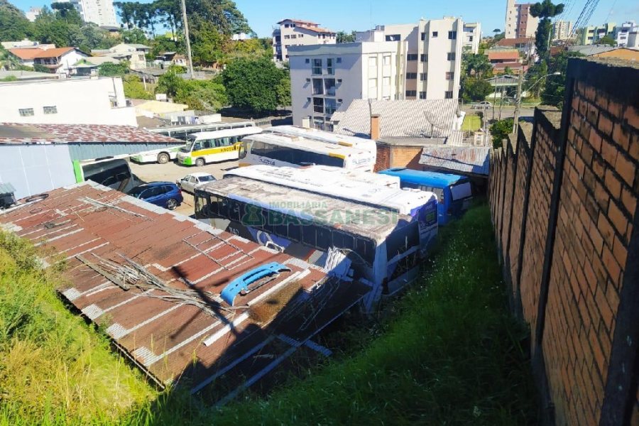 Terreno com 2000m², no bairro Sagrada Família em Caxias do Sul para Alugar