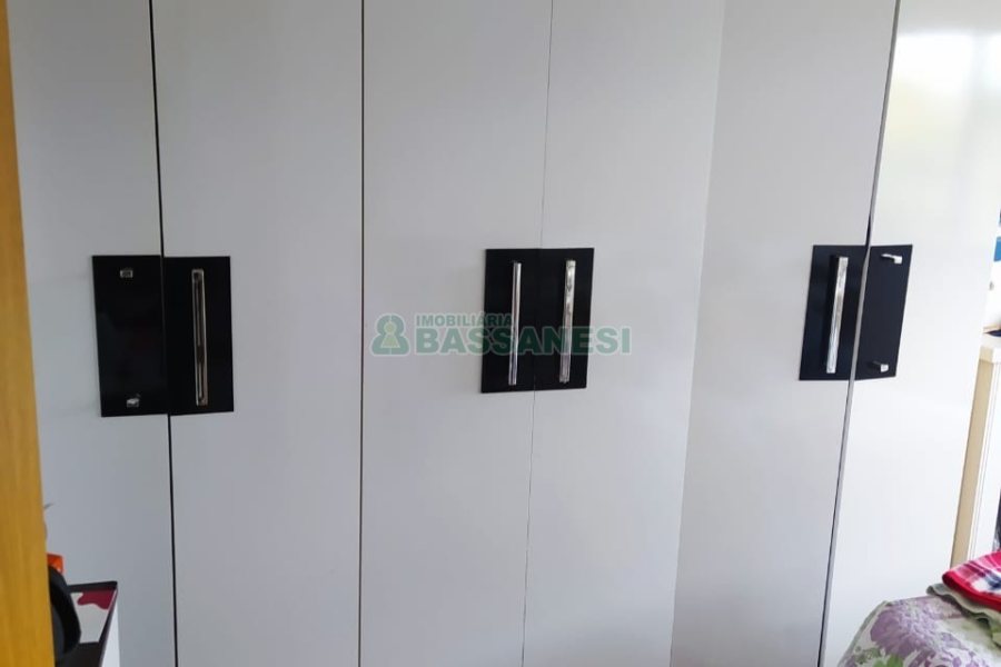 Apartamento com 127m², 3 dormitórios, 1 vaga, no bairro Desvio Rizzo em Caxias do Sul para Comprar