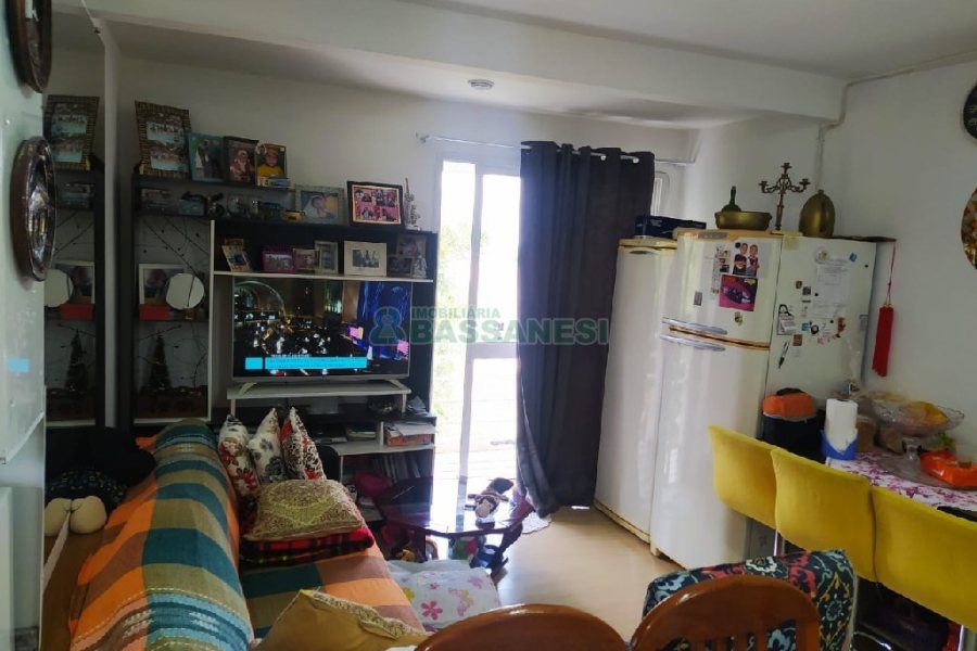 Apartamento com 127m², 3 dormitórios, 1 vaga, no bairro Desvio Rizzo em Caxias do Sul para Comprar