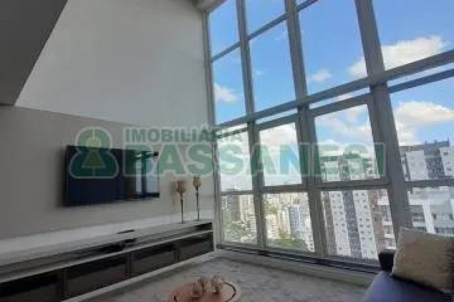 Apto Mobiliado com 167m², 3 dormitórios, 3 vagas, no bairro Universitário em Caxias do Sul para Comprar