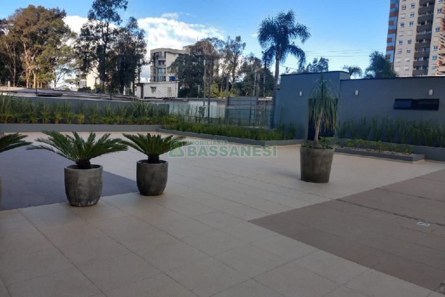Apto Mobiliado com 167m², 3 dormitórios, 3 vagas, no bairro Universitário em Caxias do Sul para Comprar