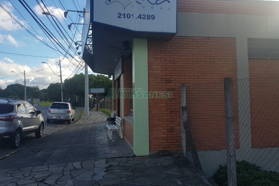 Loja com 512m², no bairro Planalto em Caxias do Sul para Comprar