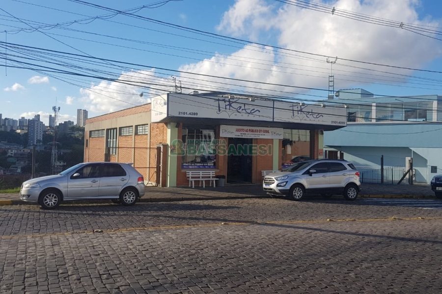 Loja com 512m², no bairro Planalto em Caxias do Sul para Comprar
