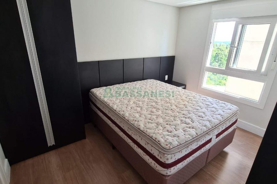 Apto Mobiliado com 38m², 1 dormitório, 1 vaga, no bairro Villagio Iguatemi em Caxias do Sul para Alugar ou Comprar