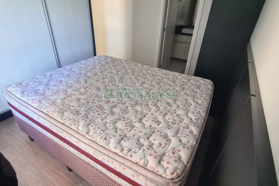 Apto Mobiliado com 38m², 1 dormitório, 1 vaga, no bairro Villagio Iguatemi em Caxias do Sul para Alugar ou Comprar