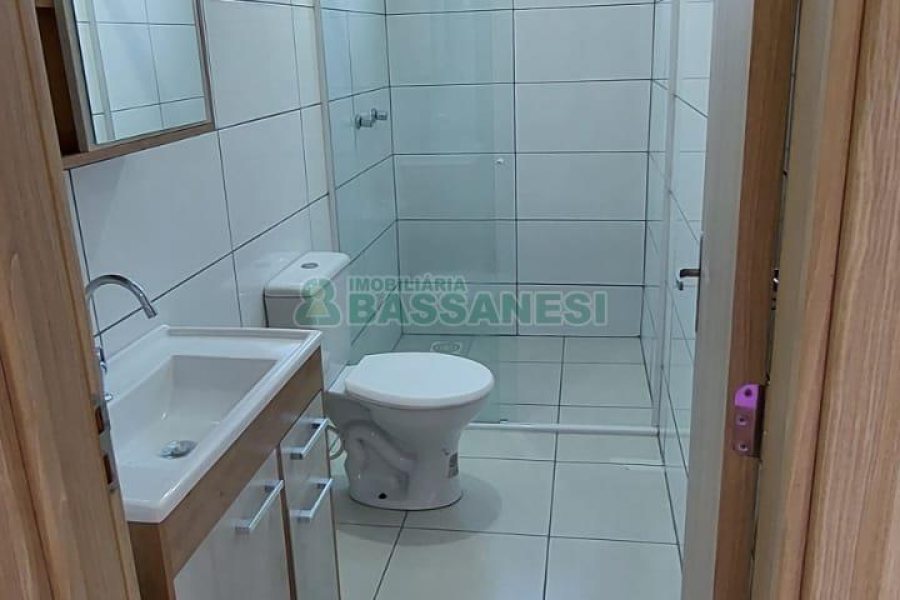 Apartamento com 52m², 2 dormitórios, 1 vaga, no bairro Cidade Nova em Caxias do Sul para Comprar