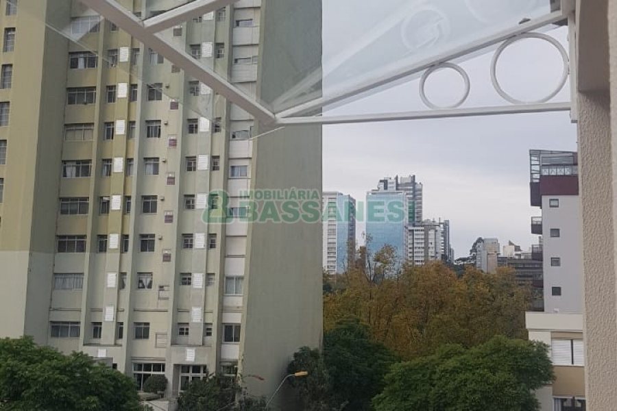 Apto/Cobertura com 176m², 3 dormitórios, 3 vagas, no bairro Centro em Caxias do Sul para Comprar