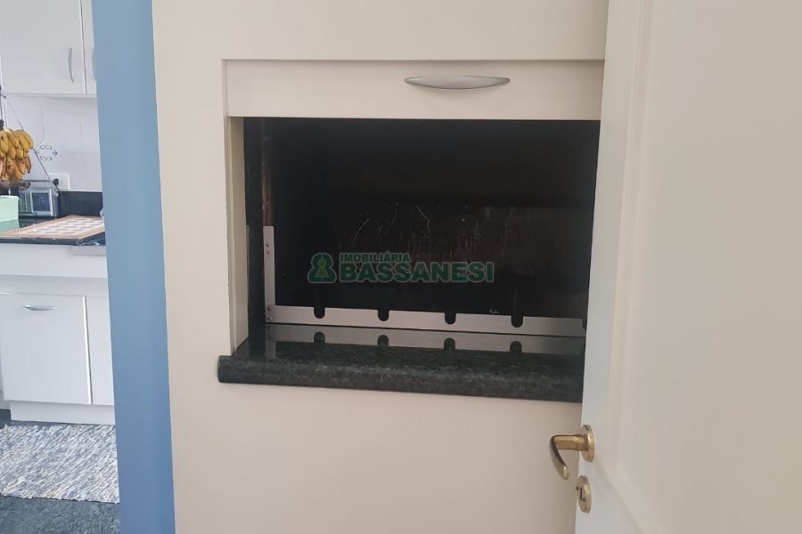 Apto/Cobertura com 176m², 3 dormitórios, 3 vagas, no bairro Centro em Caxias do Sul para Comprar