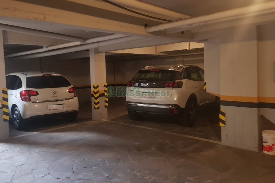 Apto/Cobertura com 176m², 3 dormitórios, 3 vagas, no bairro Centro em Caxias do Sul para Comprar