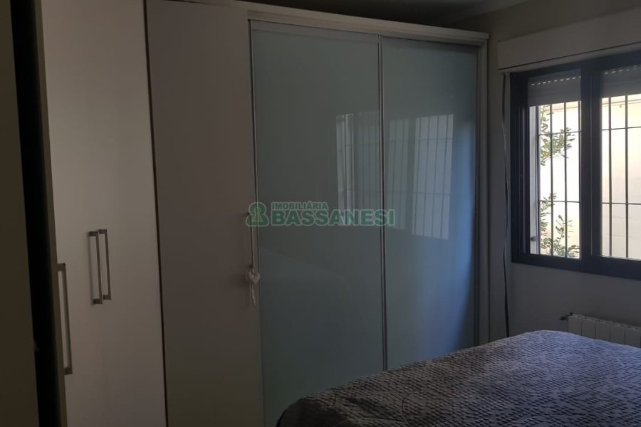 Apartamento com 90m², 3 dormitórios, 2 vagas, no bairro Colina Sorriso em Caxias do Sul para Comprar