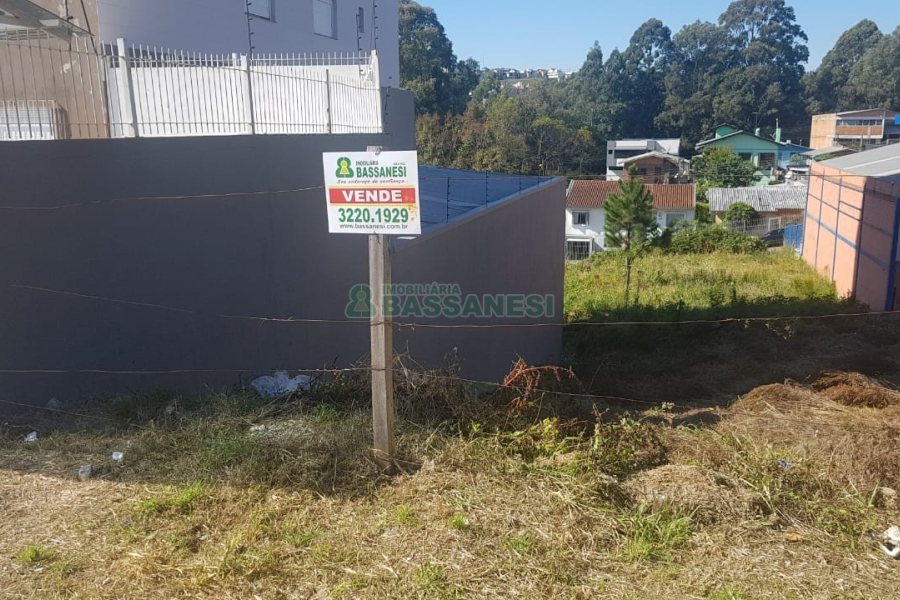 Terreno, no bairro Sanvitto em Caxias do Sul para Comprar