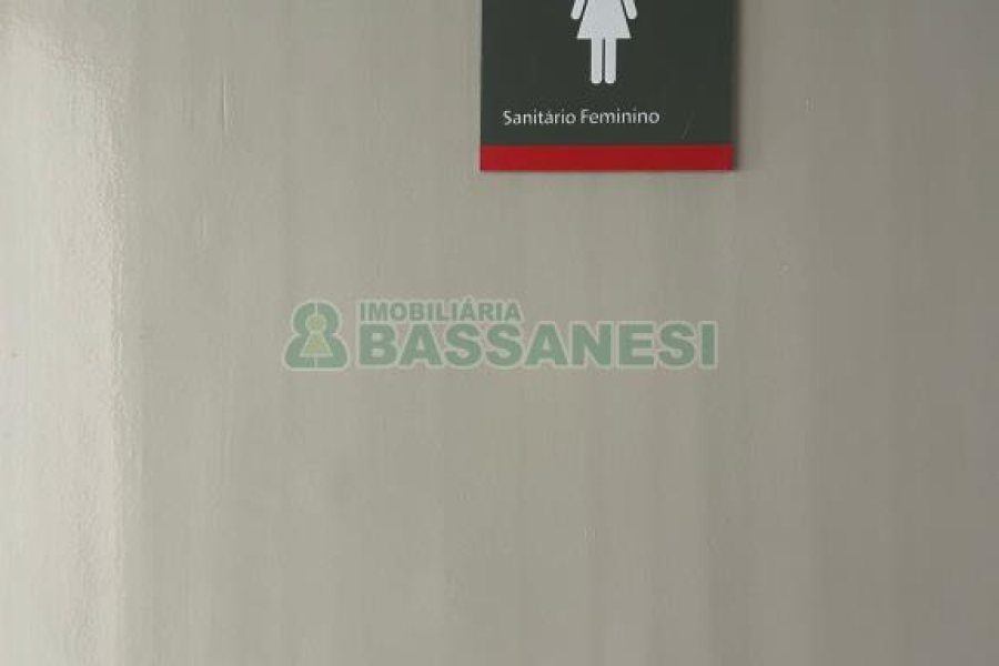 Loja, no bairro Lourdes em Caxias do Sul para Alugar