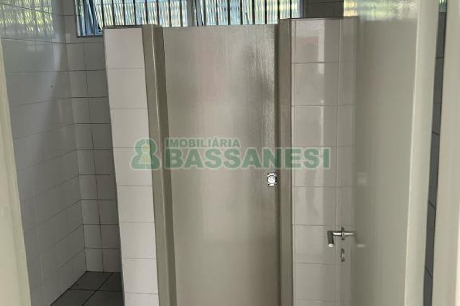 Loja, no bairro Lourdes em Caxias do Sul para Alugar