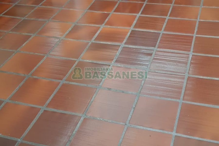 Casa, 3 dormitórios, 4 vagas, no bairro Petrópolis em Caxias do Sul para Comprar