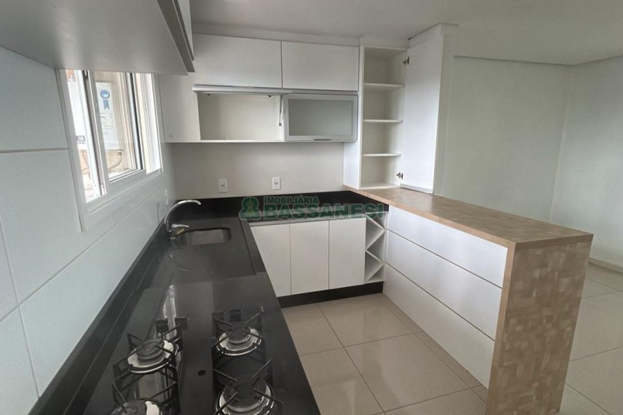 Apartamento com 82m², 2 dormitórios, 1 vaga, no bairro Rio Branco em Caxias do Sul para Alugar
