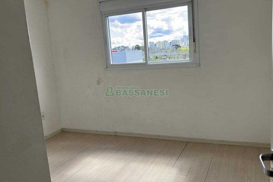 Apartamento com 82m², 2 dormitórios, 1 vaga, no bairro Rio Branco em Caxias do Sul para Alugar