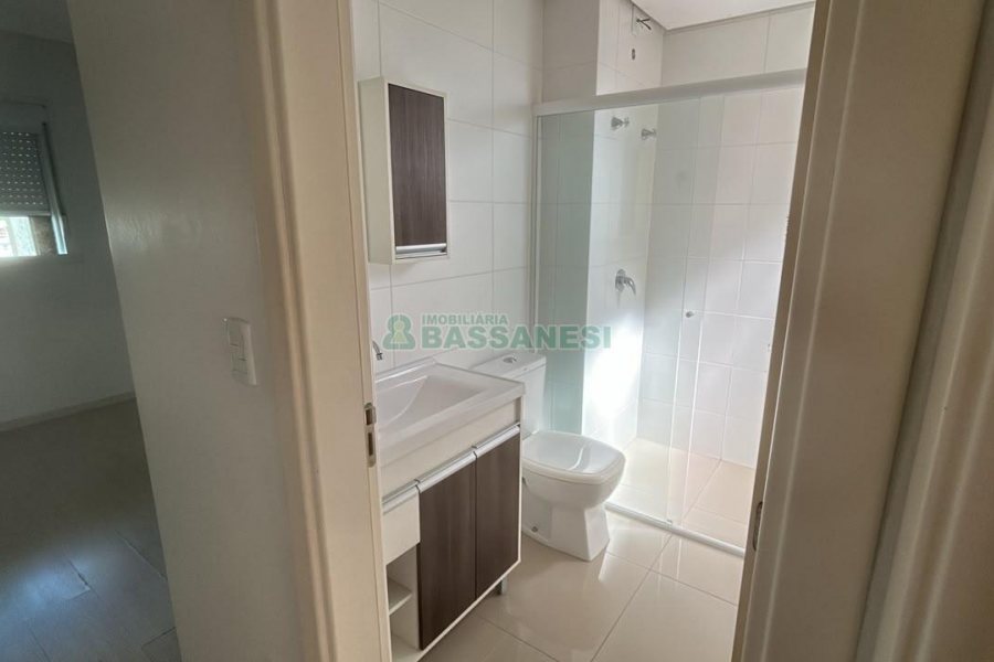 Apartamento com 82m², 2 dormitórios, 1 vaga, no bairro Rio Branco em Caxias do Sul para Alugar