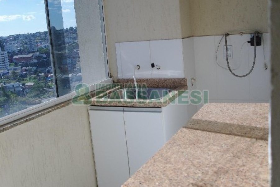 Apartamento com 82m², 2 dormitórios, 1 vaga, no bairro Rio Branco em Caxias do Sul para Alugar