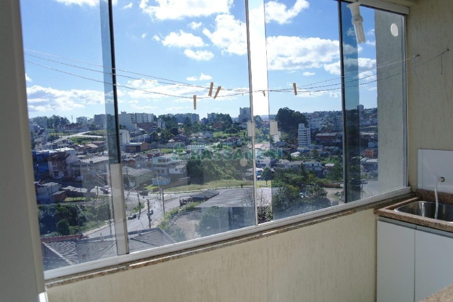 Apartamento com 82m², 2 dormitórios, 1 vaga, no bairro Rio Branco em Caxias do Sul para Alugar