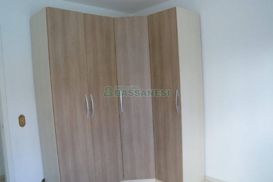 Apartamento com 100m², 3 dormitórios, 1 vaga, no bairro São Pelegrino em Caxias do Sul para Alugar
