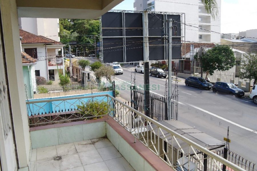 Apartamento com 100m², 3 dormitórios, 1 vaga, no bairro São Pelegrino em Caxias do Sul para Alugar