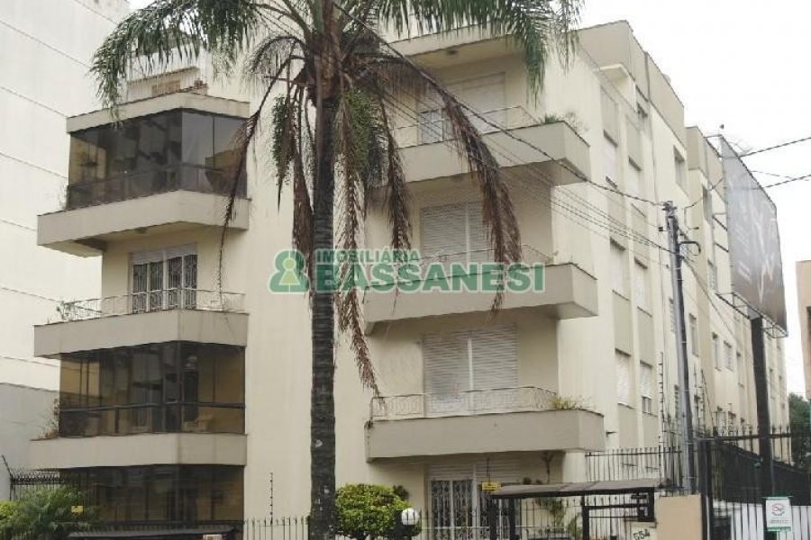 Apartamento com 100m², 3 dormitórios, 1 vaga, no bairro São Pelegrino em Caxias do Sul para Alugar