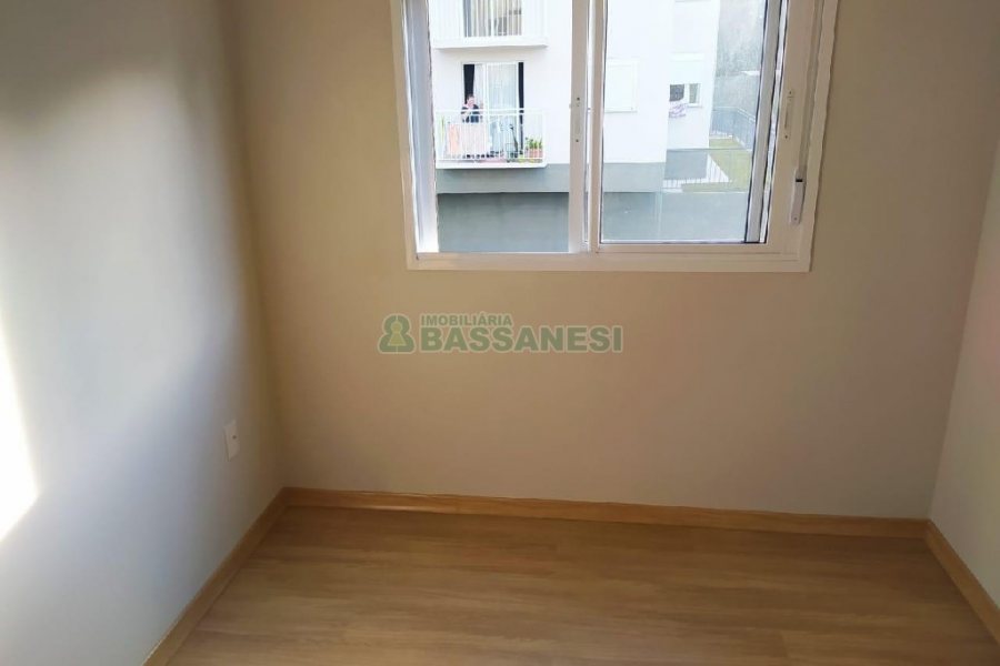 Apartamento com 60m², 2 dormitórios, 1 vaga, no bairro São Virgílio em Caxias do Sul para Comprar