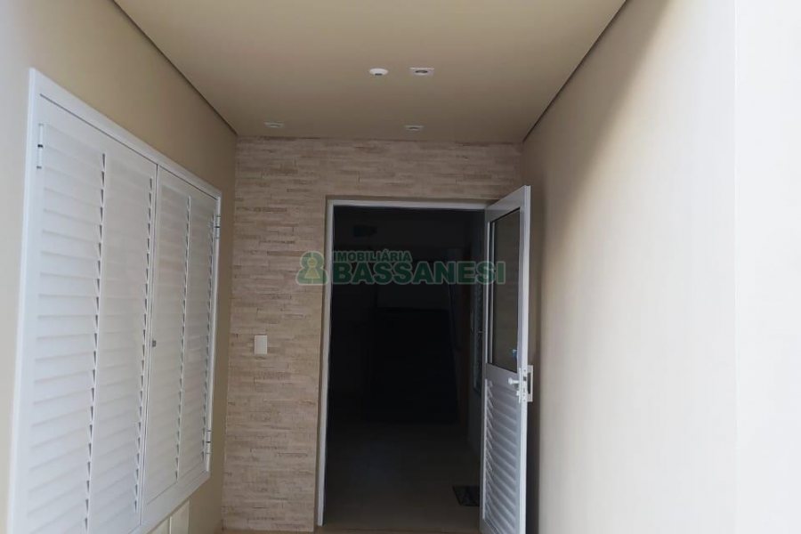 Apartamento com 60m², 2 dormitórios, 1 vaga, no bairro São Virgílio em Caxias do Sul para Comprar