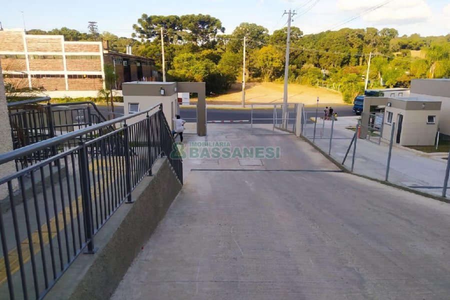 Apartamento com 60m², 2 dormitórios, 1 vaga, no bairro São Virgílio em Caxias do Sul para Comprar