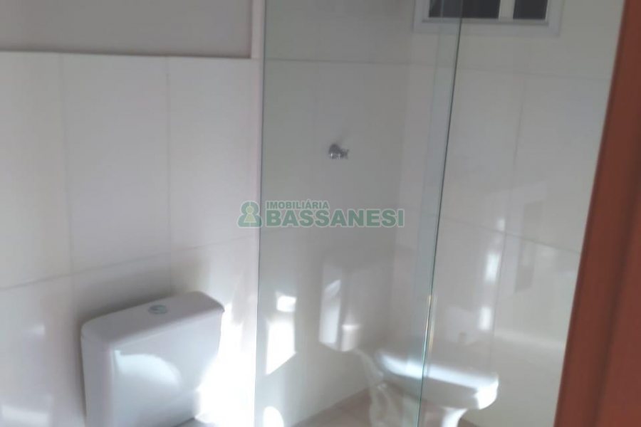 Apartamento com 60m², 2 dormitórios, 1 vaga, no bairro São Virgílio em Caxias do Sul para Comprar