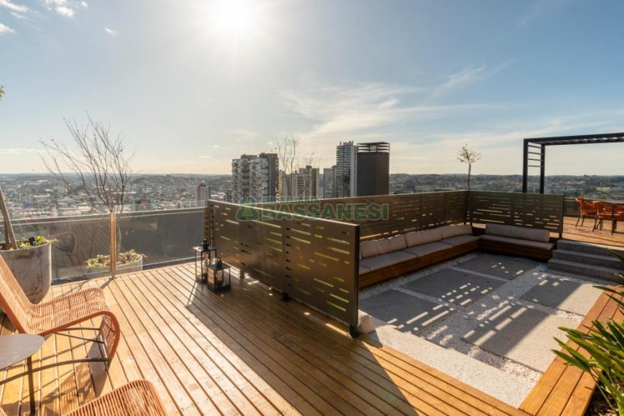 Apartamento com 143m², 3 dormitórios, 2 vagas, no bairro Madureira em Caxias do Sul para Comprar