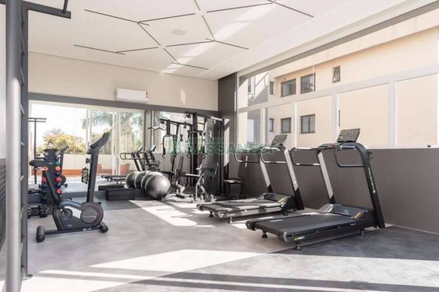 Apartamento com 143m², 3 dormitórios, 2 vagas, no bairro Madureira em Caxias do Sul para Comprar