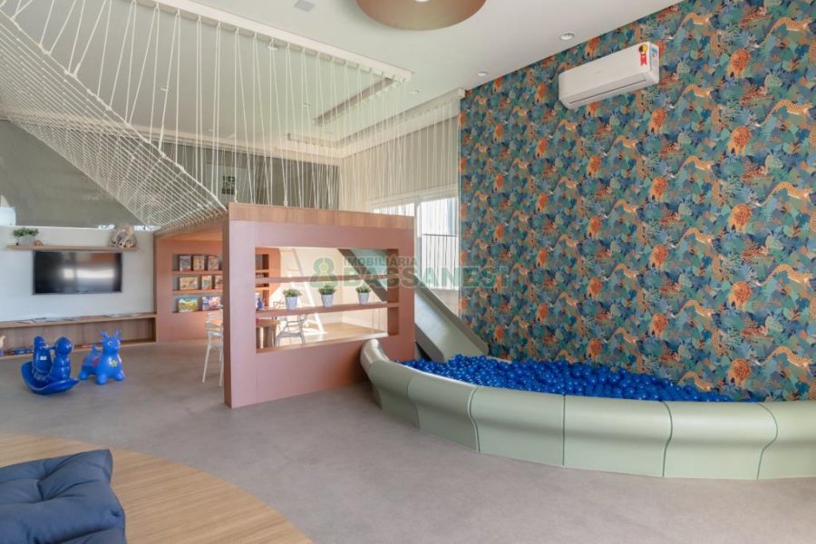 Apartamento com 143m², 3 dormitórios, 2 vagas, no bairro Madureira em Caxias do Sul para Comprar