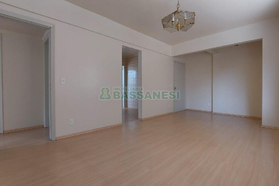 Apartamento com 45m², 2 dormitórios, no bairro São Pelegrino em Caxias do Sul para Alugar