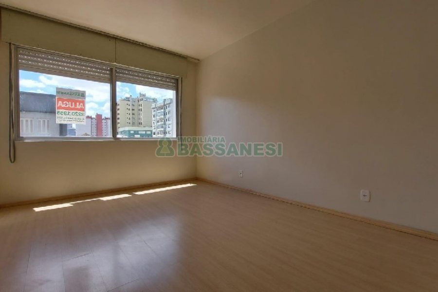 Apartamento com 45m², 2 dormitórios, no bairro São Pelegrino em Caxias do Sul para Alugar
